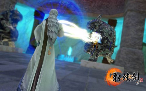 以电影视角推动紧张的剧情