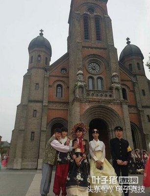 EDG��ԮZetŮװ�ϼ� ˧����乫�������ѱ�Ц