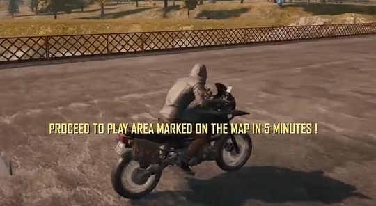 绝地求生:玩家秀车技接连碰瓷两车,极限操