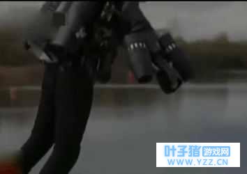 男子用这套战役战衣打破吉尼斯纪录,被人们