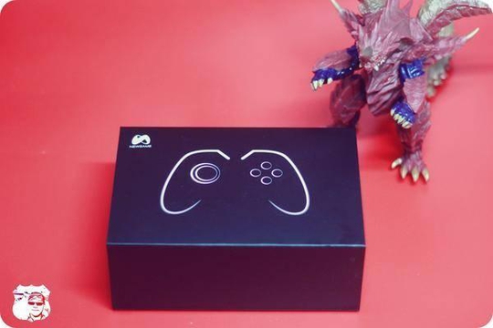 新游G901游戏手柄,忘记触摸屏,来个风骚的