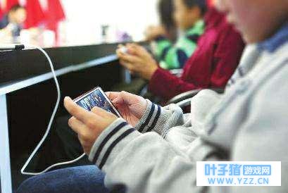 寒假模式开启 如何避免家长与游戏“抢”孩