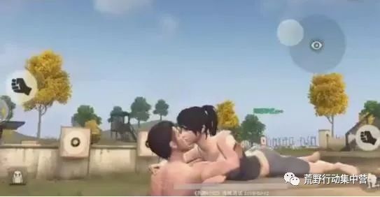 荒野行动:靶场是用来练枪的!你们却在这秀