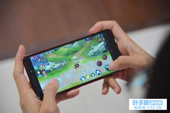 吃鸡手游玩家的福音,OPPO对游戏进行了针对