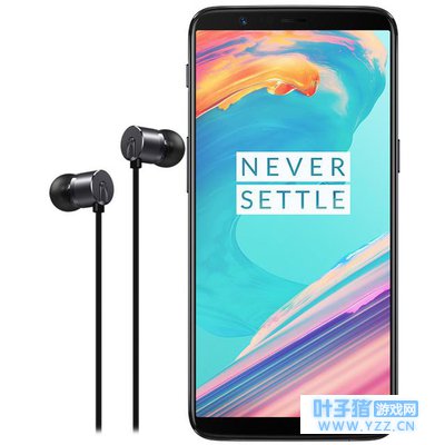 第一次玩《荒野行动》就吃鸡 竟然靠的是一