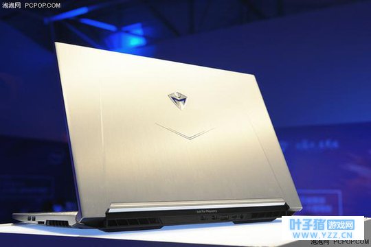 让你忘了“吃鸡” 流畅运行《堡垒之夜》游