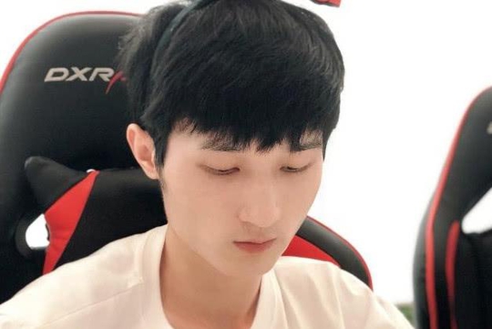 AG超玩会Vv带队出征,新队员都是实力派