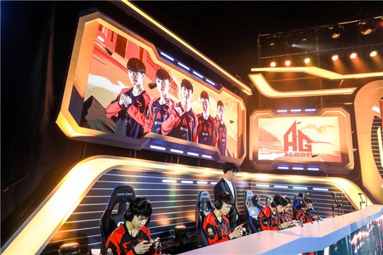 2018年度盘点AG篇:王朝陨落 但信念永恒