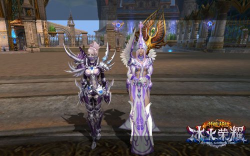 《神魔大陆·冰火荣耀》实景截图-刺客与牧师全新职业装备