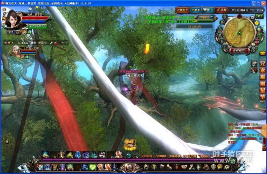 一起站在羽毛的最高点---在铜雀台我带他来到孔雀的一根羽毛上,他们有说是孔雀的又有说是凤凰的,不过既然是铜雀台,那就当它是孔雀得了。